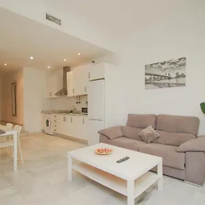 Apartamento Lovely In The Center - 15m Walk Giralda, Sevilla